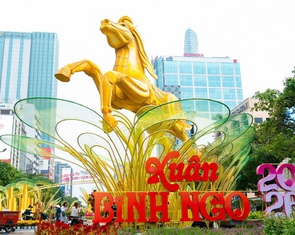 Năm Ngọ bàn thể chế: Điều kiện để 'phi nhanh'