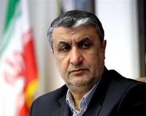 Iran khẳng định quyền làm giàu uranium bất chấp ông Trump dọa tấn công