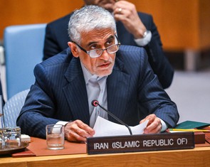 Iran dọa đáp trả, tuyên bố nhắm vào căn cứ Mỹ tại Trung Đông nếu bị tấn công