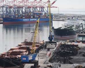 Các nước phản ứng ra sao trước biến động thuế quan mới của Mỹ?