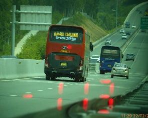 52 xe khách vi phạm tốc độ trên cao tốc từ TP.HCM đến Khánh Hòa trong 1 ngày, có xe vượt quá 23km/h