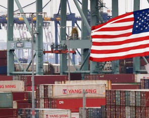 Mỹ ngừng thu thuế đối ứng từ ngày mai 24-2