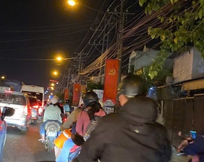 Đi từ miền Tây tới TP.HCM 120km mất hơn 8 tiếng, mong sớm cải thiện