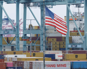 Mỹ muốn giữ nguyên mức thuế 35-50% với hàng Trung Quốc để tránh leo thang