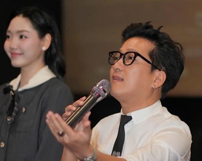 Tài khoản TikTok tự nhận là 'cô gái khóc với Trường Giang' khẳng định sự việc không phải dàn dựng