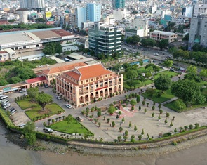 TP.HCM: Khẩn trương tăng tốc để triển khai, bảo đảm mục tiêu tăng trưởng kinh tế trên 10%