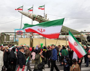 Tình báo Mỹ nói Iran phải cần gần 10 năm để chế tạo được vũ khí vươn tới Mỹ