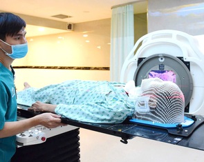 AI vào bệnh viện, bác sĩ có 'đồng nghiệp số'