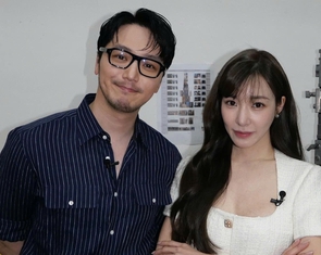 Tiffany Young SNSD kết hôn với Byun Yo Han