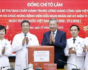 Tổng Bí thư: Giữ vững giá trị cốt lõi của ngành y tế, là lòng nhân ái, là trách nhiệm với người bệnh