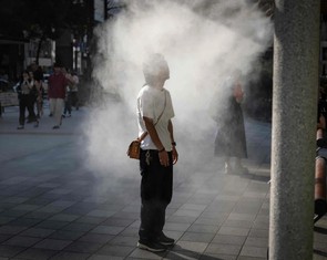 Nhật Bản đối mặt mùa hè 'nóng đổ lửa', 40°C là... thường thôi