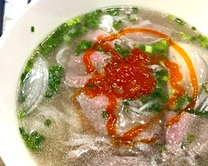 Vụ tô phở 346.000 đồng ở sân bay Cam Ranh: Hé lộ doanh nghiệp vốn 1.000 tỉ phía sau