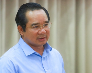 Chủ tịch UBND TP.HCM yêu cầu ngưng tổ chức sự kiện trên đường Lê Lợi, trừ sự kiện quá đặc thù