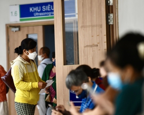 Chụp X-quang phải đủ 6 phút mới được BHYT chi trả: Quy định phiền hà, làm khó người bệnh