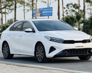 Kia K3 ở Việt Nam bỏ 2 phiên bản, không công bố doanh số: Sắp bị khai tử, ngừng đấu Mazda3?