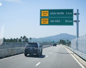 Cao tốc Bắc - Nam từ Quảng Ngãi tới Đắk Lắk lỗi hẹn thông xe trước ngày 10-3