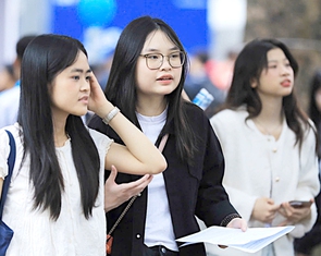 Xây dựng nguồn nhân lực chất lượng cao: Đào tạo thực chất và dùng người xứng đáng