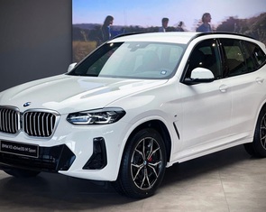 Tin tức giá xe: BMW X3 giảm giá tới 400 triệu tại đại lý, giá thực tế ngang xe mua cũ