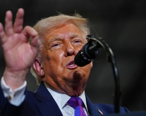 Ông Trump tuyên bố sẽ áp thuế quan theo hình thức khác