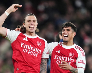 Cuộc đua vô địch Premier League ngã ngũ?