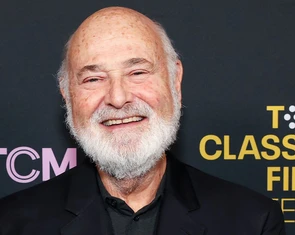 Oscar tưởng niệm vợ chồng đạo diễn Rob Reiner, qua đời vì bị con trai sát hại