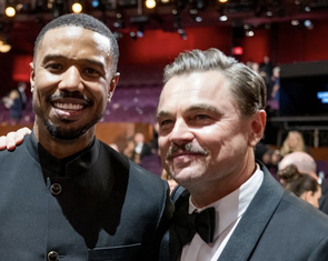 Oscar 2026: Đẹp, tình và những tranh cãi