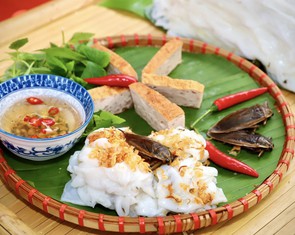 Bánh cuốn Thanh Trì có gì mà được ghi danh vào danh mục Di sản quốc gia văn hóa phi vật thể?