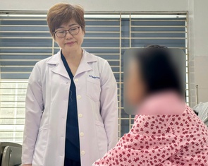 Nghe ‘thầy lang’ đắp lá chữa ngứa, phải nhập viện vì nhiễm trùng nặng