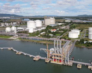 Sập cầu dẫn khiến lô hàng LPG từ Trung Đông giao về Việt Nam tạm dừng, PVGas lo tìm nguồn mới