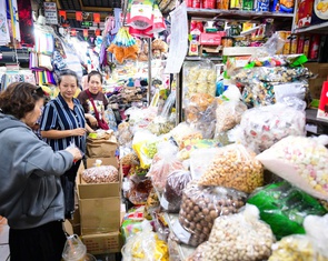 Phát động tháng cao điểm hỗ trợ hộ kinh doanh