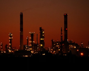 Nhìn lại những cuộc khủng hoảng năng lượng từng làm chao đảo thế giới