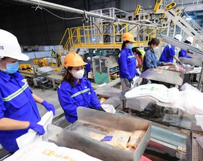 'Tấm khiên' chống sốc từ bên ngoài