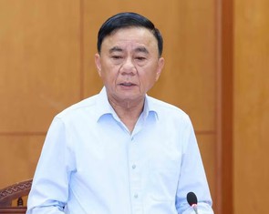 Kết luận của Bộ Chính trị về bảo đảm nguồn cung, giá xăng dầu ổn định