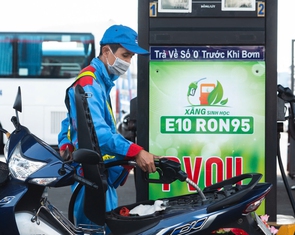 Cấp bách chuyển đổi xăng sinh học