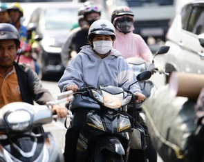 Thời tiết hôm nay 25-3: Nắng nóng xuất hiện ở Bắc Bộ, Nam Bộ trời oi bức