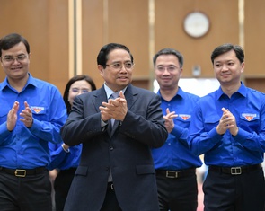 Thủ tướng gặp mặt các gương mặt trẻ Việt Nam tiêu biểu, triển vọng và cán bộ Đoàn xuất sắc