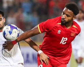 HLV Phạm Minh Đức: Xuân Son không có bóng để chơi trước Bangladesh