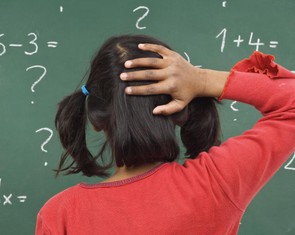 Vì sao trẻ gặp khó khi học toán? Nghiên cứu mới hé lộ nguyên nhân