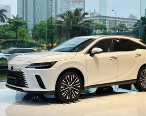Tin tức giá xe: Lexus giảm giá loạt xe hybrid tại Việt Nam, có mẫu giảm tới 330 triệu đồng