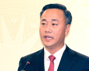 Ông Nguyễn Việt Hùng được bầu giữ chức Chủ tịch UBND tỉnh Khánh Hòa