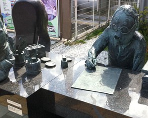 Không phân biệt nổi người hay AI, cuộc thi thơ yokai Nhật Bản dừng sau 20 năm