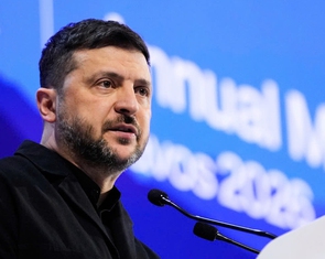 Ông Zelensky: Đồng minh muốn Ukraine giảm tấn công dầu mỏ Nga giữa khủng hoảng năng lượng