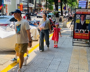 Dọn dẹp vỉa hè không làm một lần rồi thôi