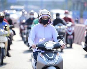 Thời tiết hôm nay 1-4: Bắc Bộ hết nóng, Nam Bộ vẫn oi gay gắt