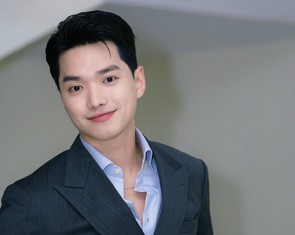 Châu Khang: MC Gen Z hài, 'lắm trò'