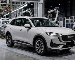 'Có một khoảng trống dù là Kia, Mazda hay BMW đều chưa làm được, xe riêng của THACO sẽ trám vào đó'