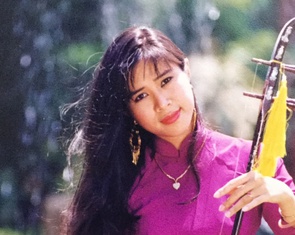 'Áo dài là hơi thở, là cuộc sống của tôi'