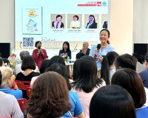 Phụ nữ có còn phải nấu ăn chờ chồng về?