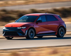 Xe xăng dầu đạp ga hết cỡ sợ hư máy, nhưng xe điện làm vậy thì cực tốt