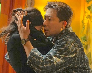 'Thỏ ơi!!' vượt 'Bố già', Trấn Thành thích thú